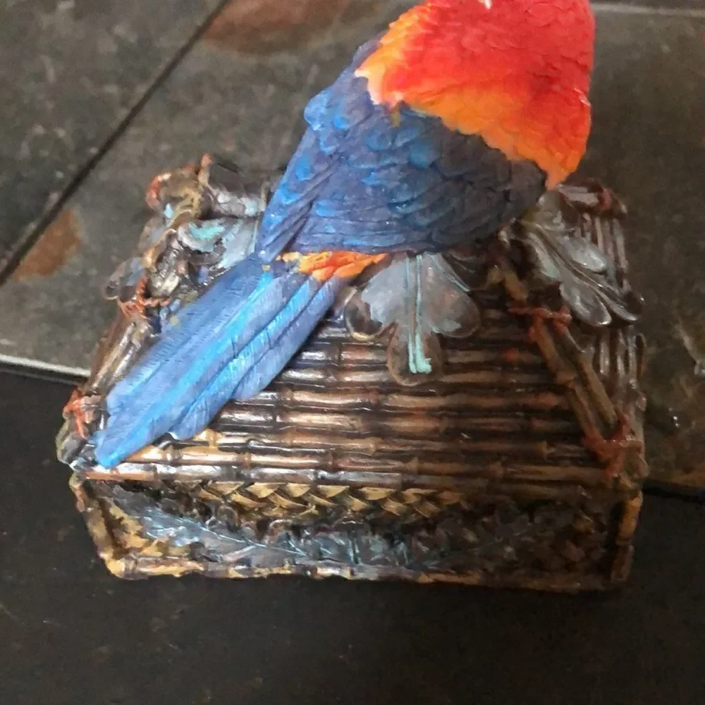Resin Trinket Box Faux Bamboo With Parrot on Top Tropical Decor 5